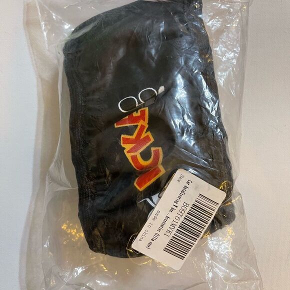 Mickey Mouse Steering Wheel Cover NWT - Picture 5 of 7